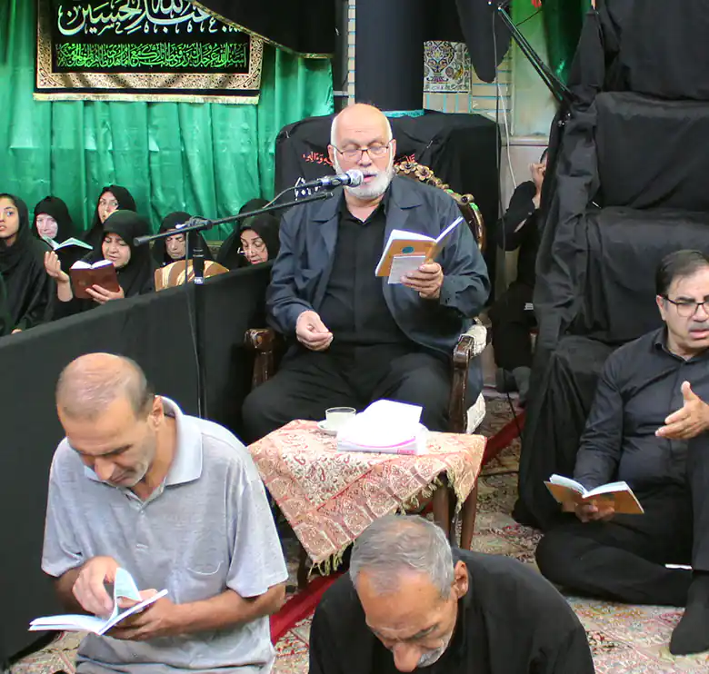 دعاخوانی مراسم پنج روزه زیارت عاشورا شیراز در بیت العباس (ع) شیراز - شهریور 1402